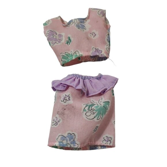 Vintage Barbie and Courtney Fashion Doll Outfits Clothing Shirts Pants Skirt - Picture 4 of 11